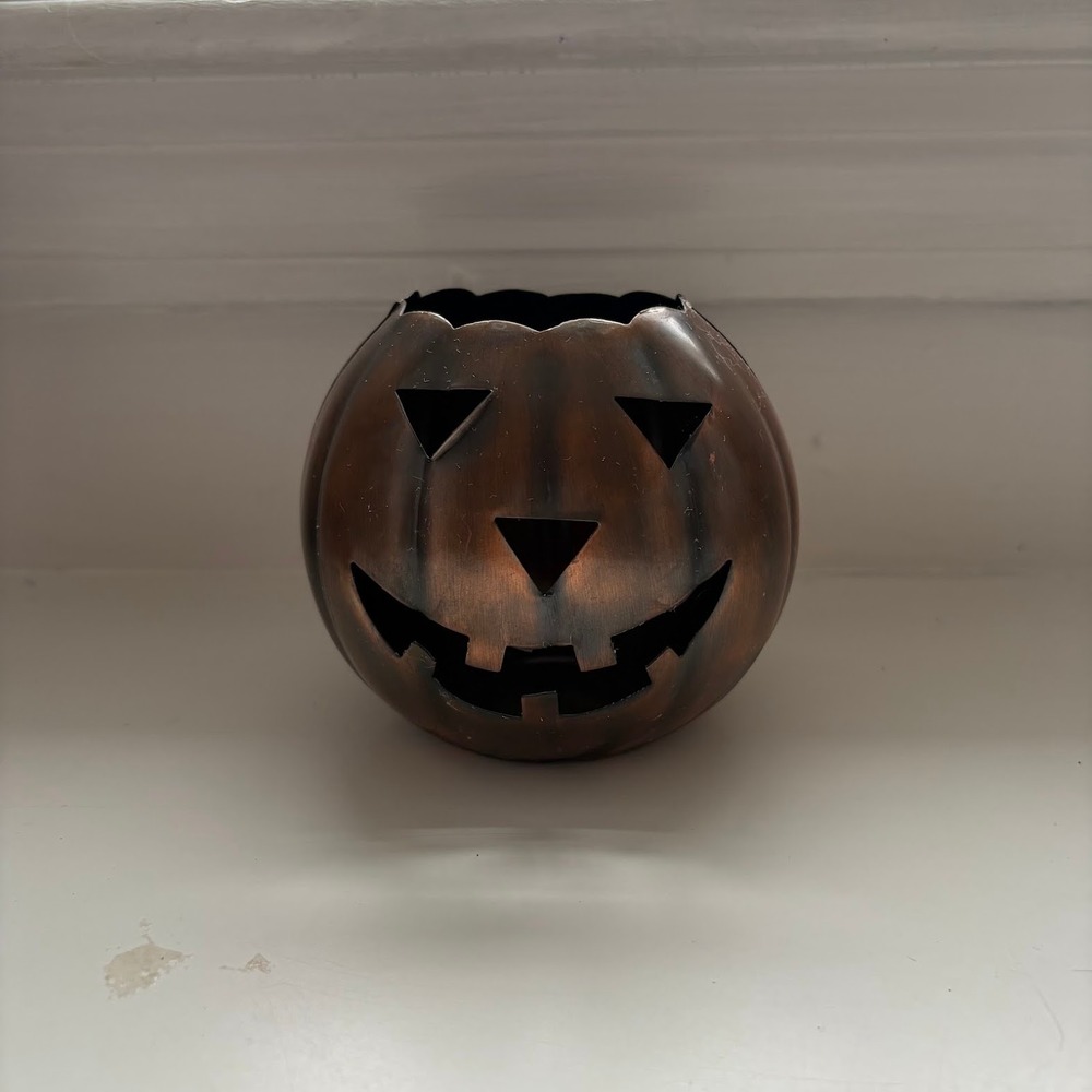 Nantucket Metal Pumpkin Tea Light Candle Holder Copper Tone Halloween Decor